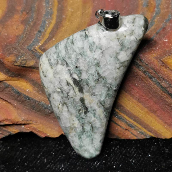 Chlorit QuarzAnhänger